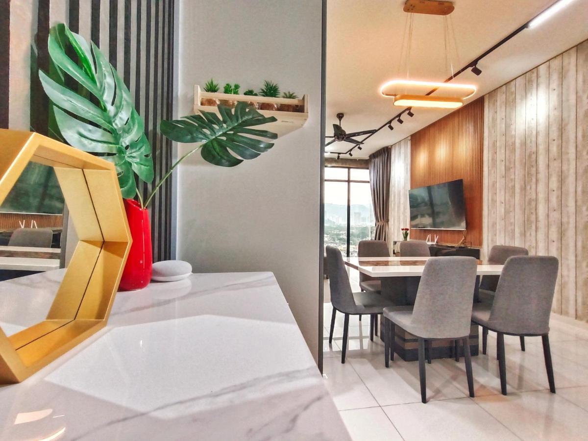 Apartment Beacon Executive At For 10pax And 2 Bed George Town