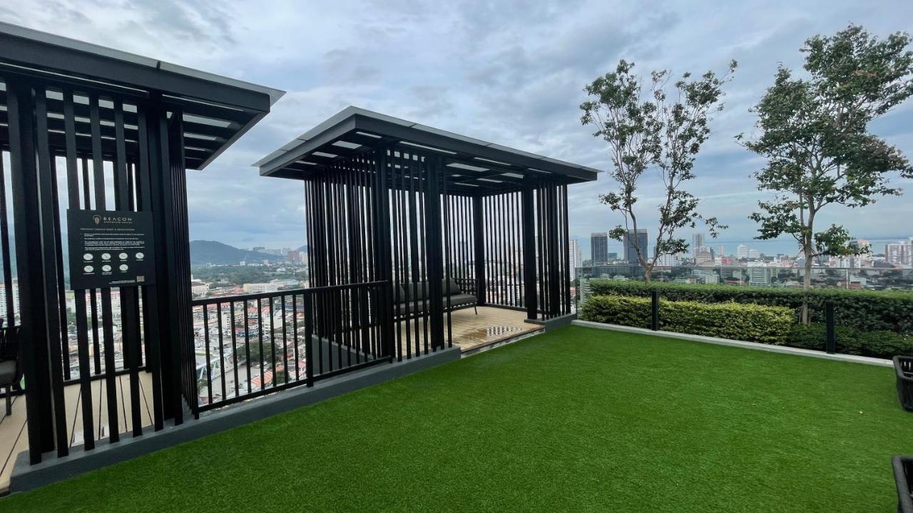 Pangsapuri Beacon Executive At For 10pax And 2 Bed Georgetown